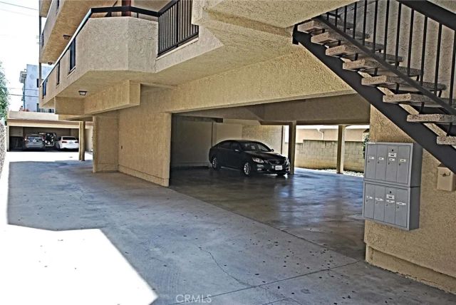 1046 Irving Avenue 101, Glendale, CA 91201