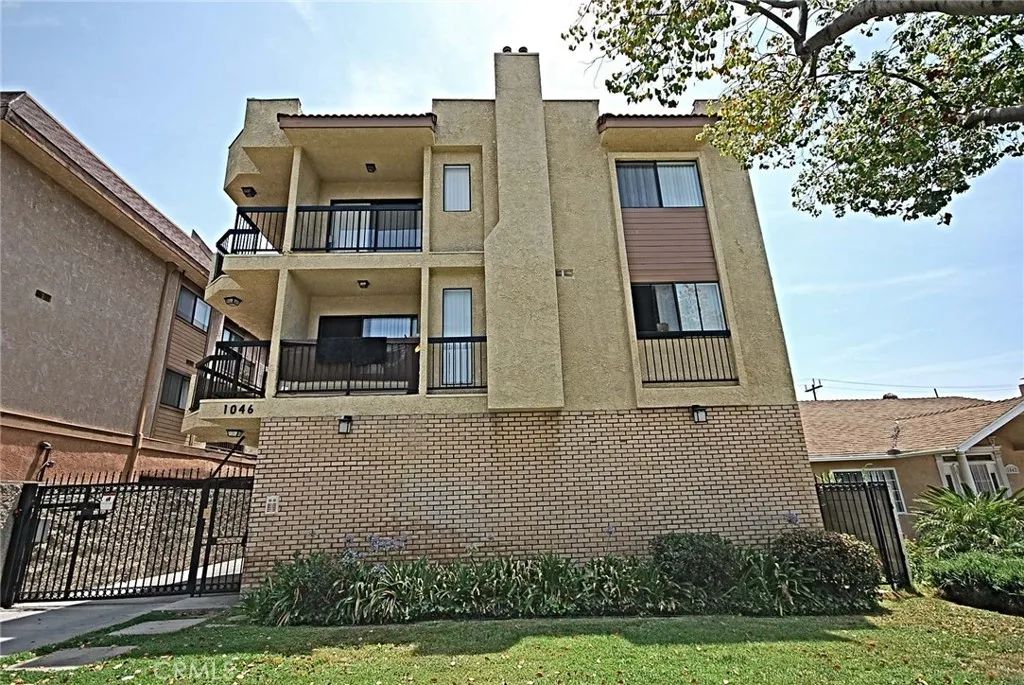 1046 Irving Avenue 101, Glendale, CA 91201