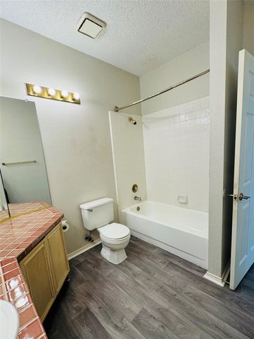 8101 Teal Drive, Rowlett, TX 75088