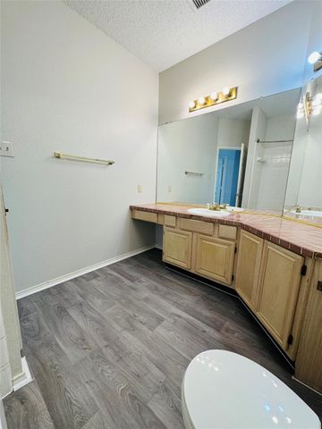 8101 Teal Drive, Rowlett, TX 75088