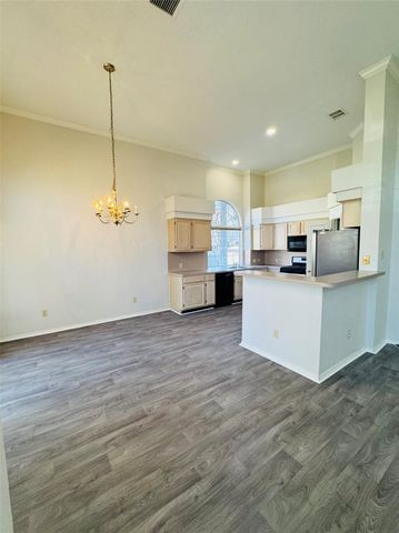 8101 Teal Drive, Rowlett, TX 75088