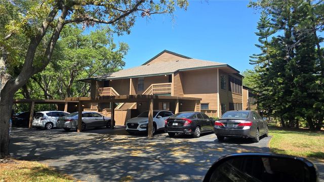 406 LENNOX ROAD W, Palm Harbor, FL 34683