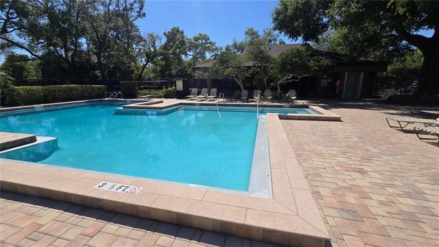 406 LENNOX ROAD W, Palm Harbor, FL 34683