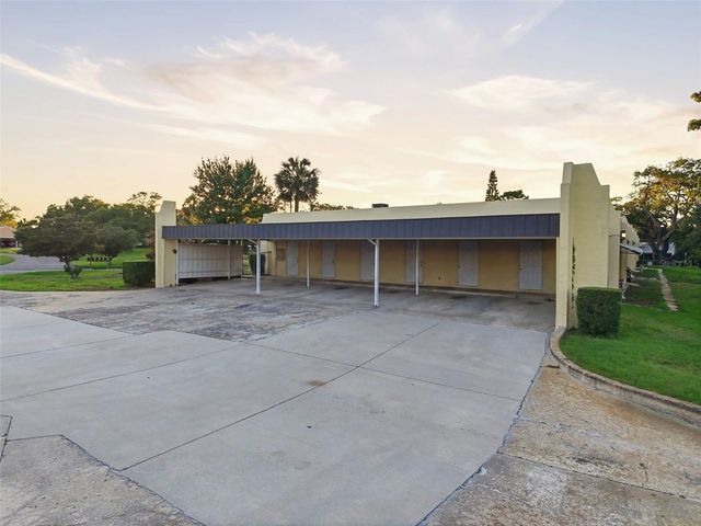 11430 CARRIAGE HILL DRIVE 4, Port Richey, FL 34668