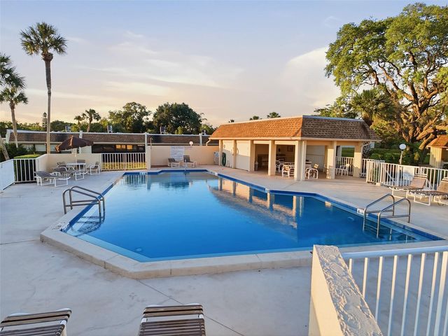 11430 CARRIAGE HILL DRIVE 4, Port Richey, FL 34668