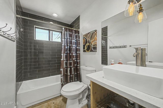 1031 W 12TH Place, Tempe, AZ 85281
