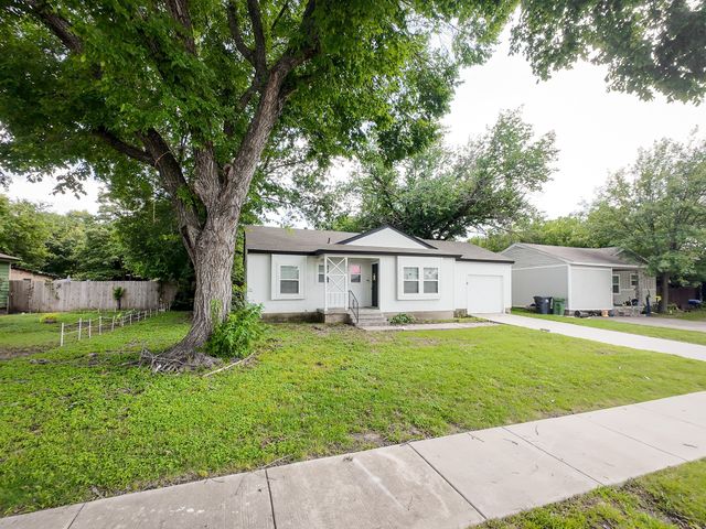 904 Forrestal Drive, Arlington, TX 76010