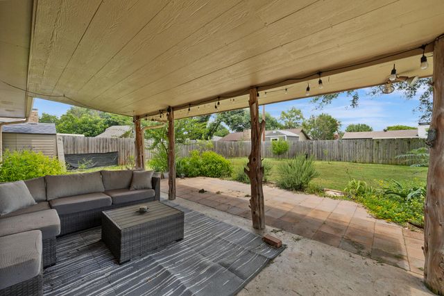 513 Quail Run Street, Greenville, TX 75402