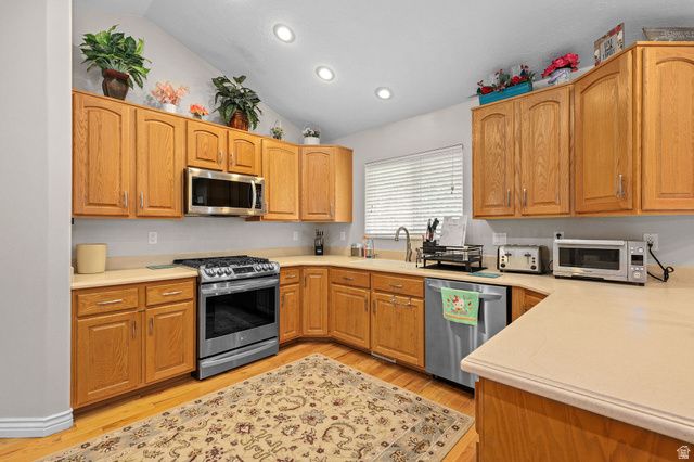2815 N DEERE VALLEY DR., Layton, UT 84040