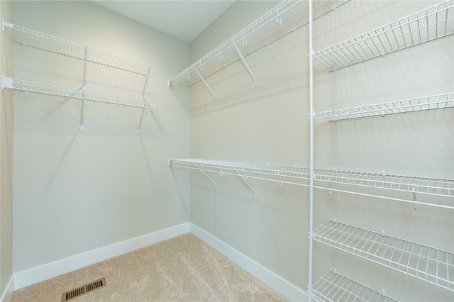 1570 NW Parkside Lane, Waukee, IA 50263