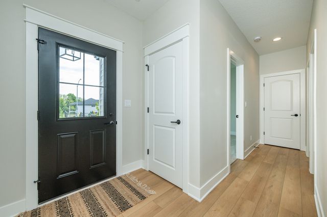 1570 NW Parkside Lane, Waukee, IA 50263