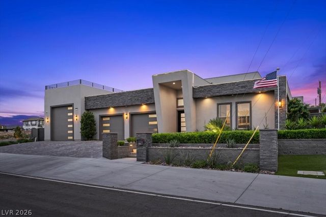 2904 Candelaria Drive, Henderson, NV 89074
