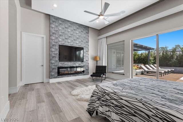 2904 Candelaria Drive, Henderson, NV 89074
