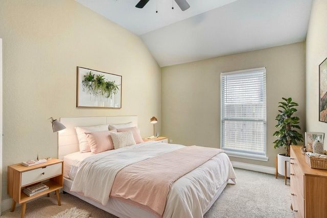 9219 Eckert Road, Iowa Colony, TX 77583