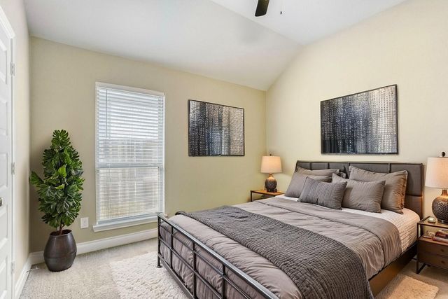 9219 Eckert Road, Iowa Colony, TX 77583