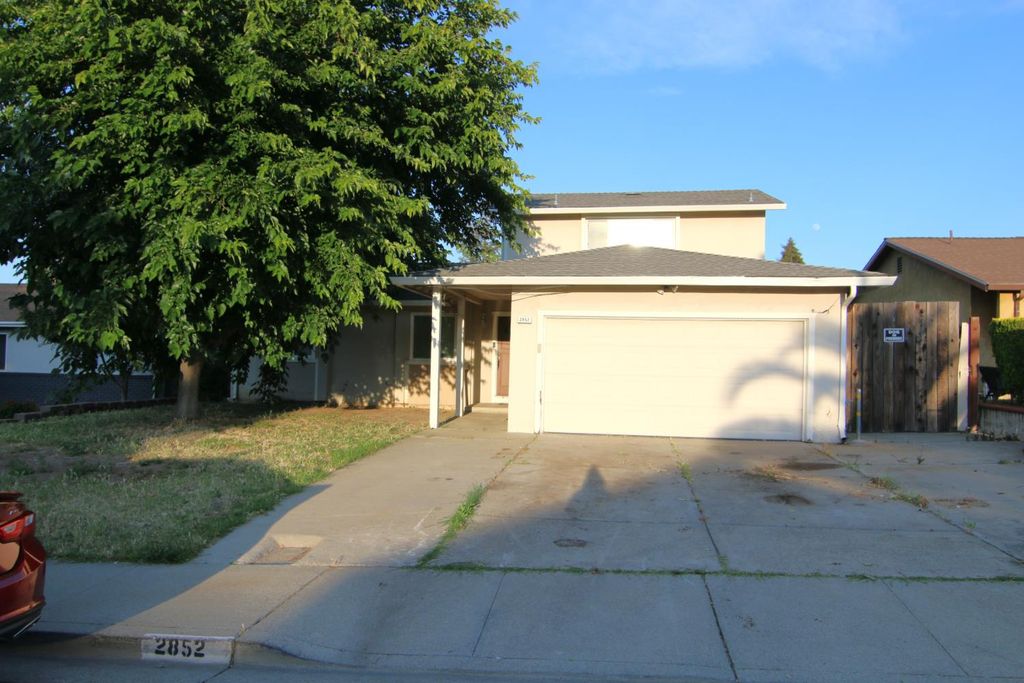 2852 Seville Cir, Antioch, CA 94509