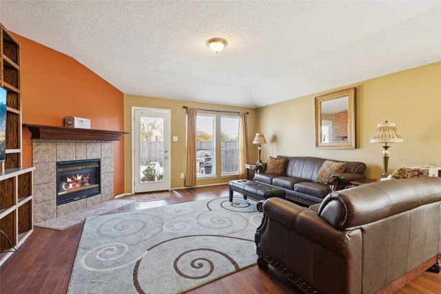 640 Canyon Place, Desoto, TX 75115