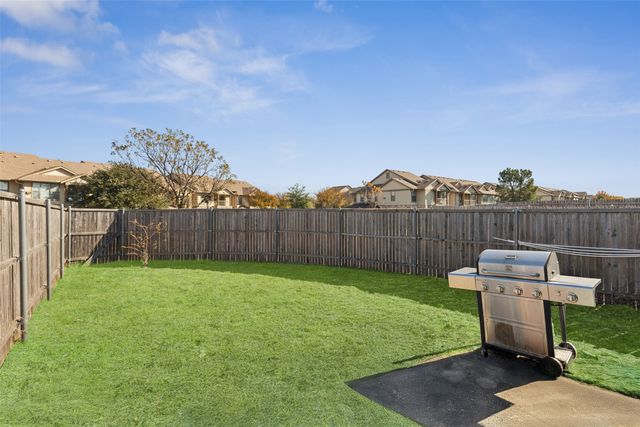 640 Canyon Place, Desoto, TX 75115