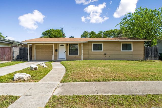 835 Lovera Blvd, San Antonio, TX 78201