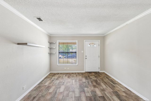 835 Lovera Blvd, San Antonio, TX 78201
