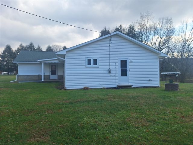 151 Shelocta Road, Shelocta, PA 15774