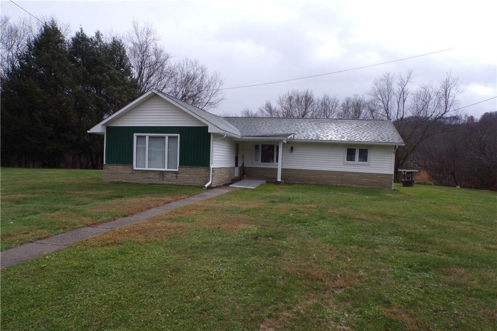 151 Shelocta Road, Shelocta, PA 15774