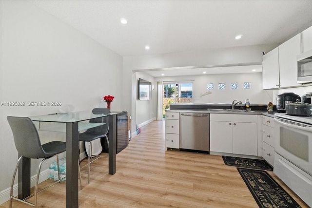 5402 NW 25th Ter 0, Tamarac, FL 33309