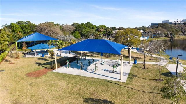 5402 NW 25th Ter 0, Tamarac, FL 33309