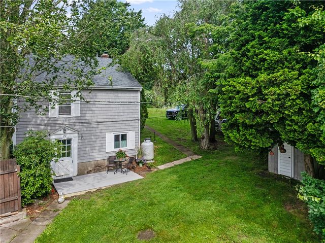 694 Windwood Drive C, Tiverton, RI 02878