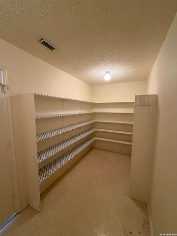 1652 WILLOW TOP DR, Schertz, TX 78154