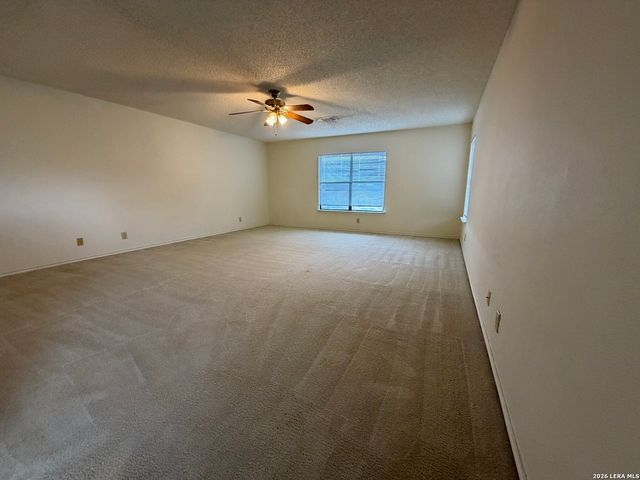 1652 WILLOW TOP DR, Schertz, TX 78154