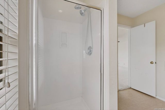 1652 WILLOW TOP DR, Schertz, TX 78154