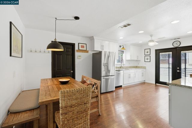 2363 Hemlock Ave, Concord, CA 94520
