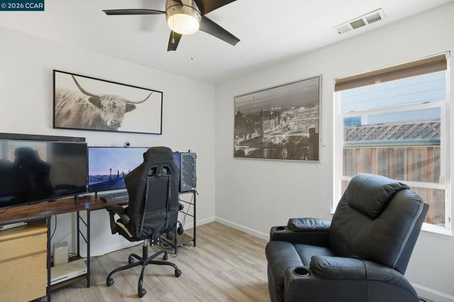 2363 Hemlock Ave, Concord, CA 94520