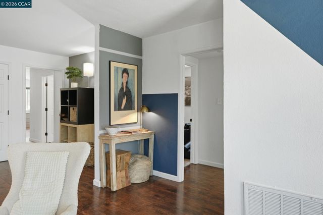 2363 Hemlock Ave, Concord, CA 94520