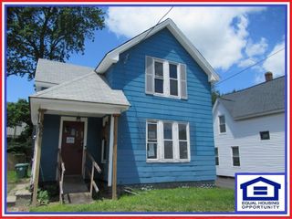 986 Main Street, Clinton, MA 01510