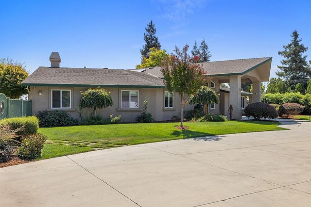 8300 Jantzen Rd, Modesto, CA 95357