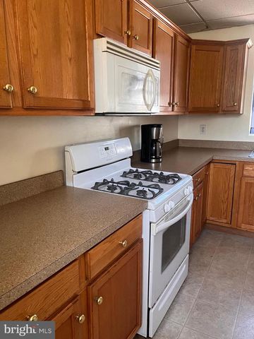 3969 TUCKAHOE RD, Franklinville, NJ 08322