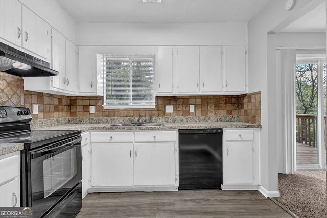 616 Country Lane Drive, Jonesboro, GA 30238