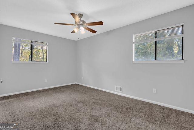 616 Country Lane Drive, Jonesboro, GA 30238