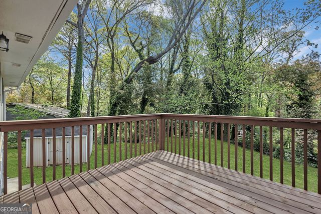 616 Country Lane Drive, Jonesboro, GA 30238