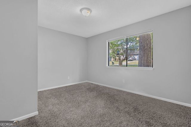 616 Country Lane Drive, Jonesboro, GA 30238