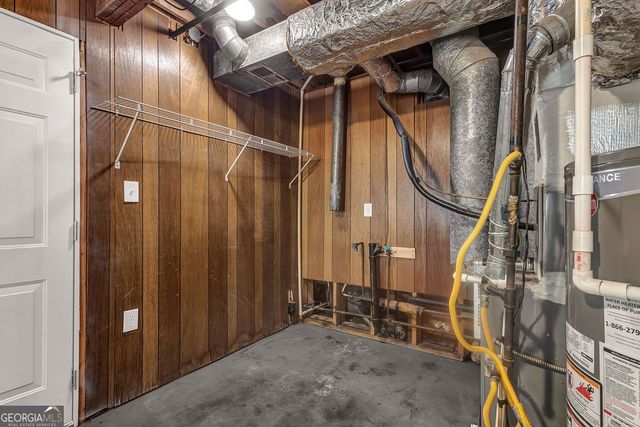 616 Country Lane Drive, Jonesboro, GA 30238