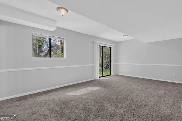 616 Country Lane Drive, Jonesboro, GA 30238