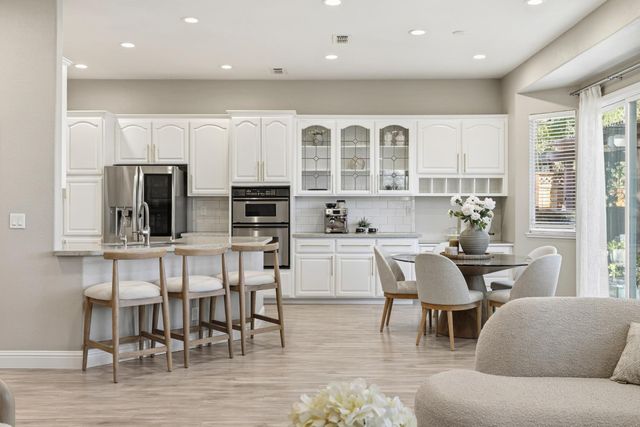 2910 Tilbury Way, Roseville, CA 95661