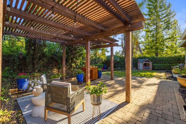 2910 Tilbury Way, Roseville, CA 95661