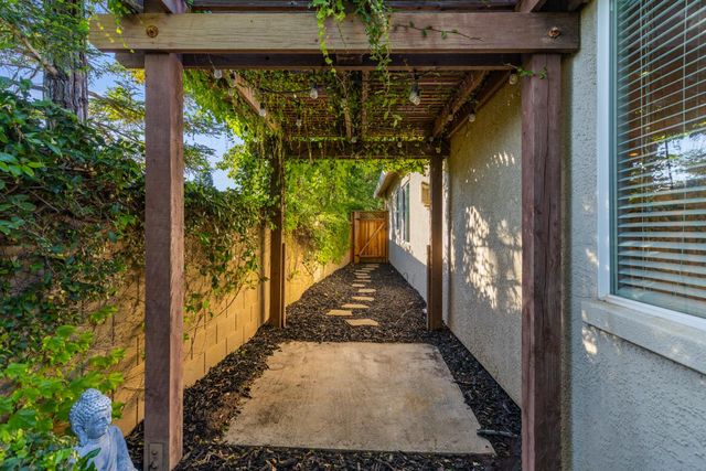 2910 Tilbury Way, Roseville, CA 95661