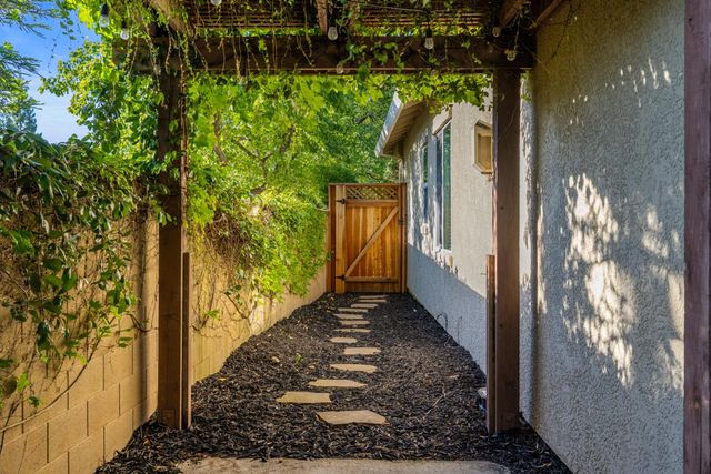 2910 Tilbury Way, Roseville, CA 95661