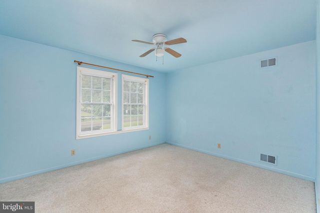 1022 LAKEVIEW DR, Stafford, VA 22556