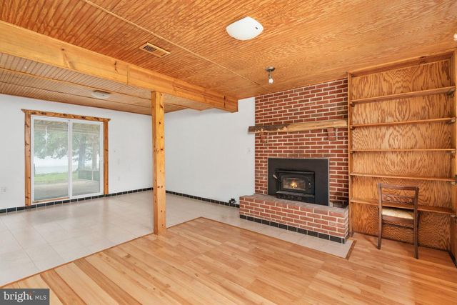 1022 LAKEVIEW DR, Stafford, VA 22556